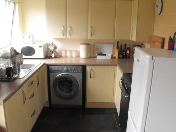 Kitchen / dining ...