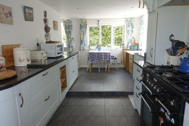 Kitchen/Breakfast Room