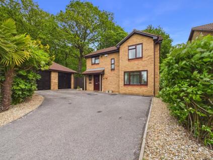 Pearl Close, Oakwood