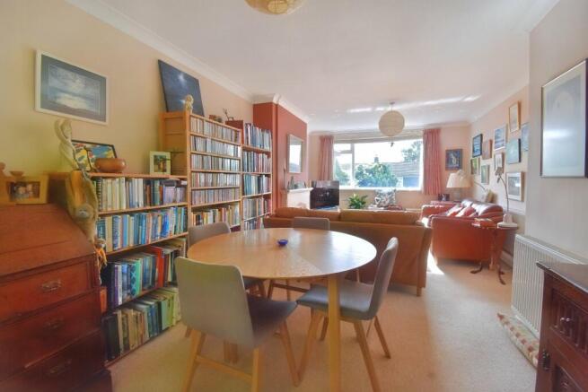 Living/Dining Room