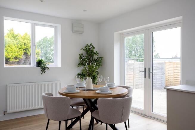 2 bed Semi-Detached for sale Image 9