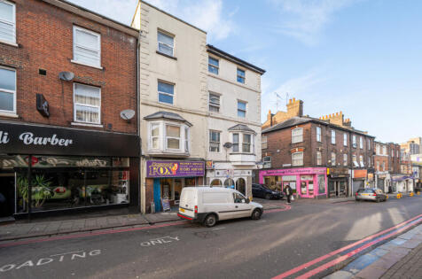 Wellington Street, Luton, LU1