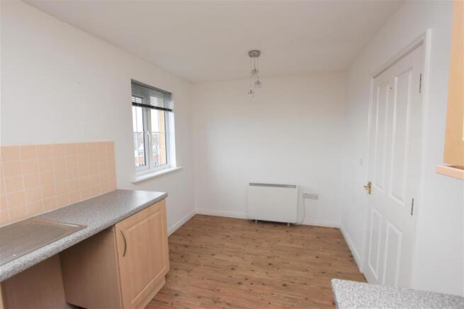 Kitchen..jpg
