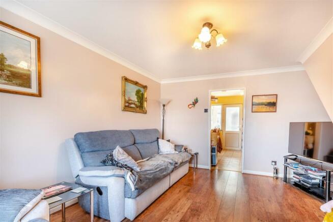 8576994-interior09.jpg