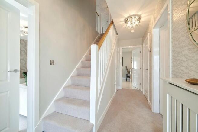 4 bed Detached for sale Image 5