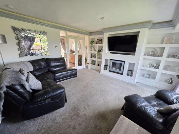 Lounge Additional Image