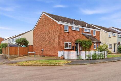 Hunters Way, Saffron Walden, Essex, CB11