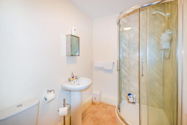 Shower Room / WC