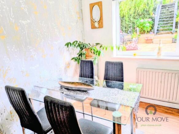 4 bed Semi-Detached for sale Image 7