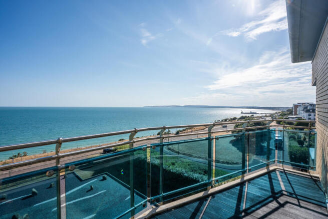 Balcony/View