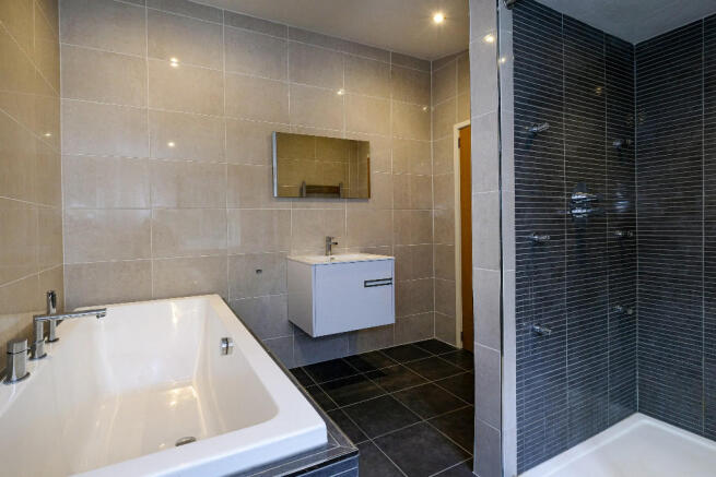 Family bathroom