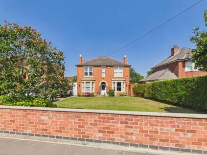 Oxstalls Lane, Longlevens, Gloucester