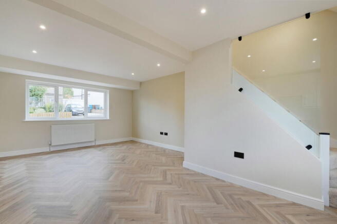 3 bed Detached for sale Image 8