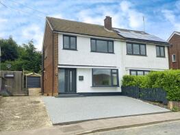 19, Lindsay Avenue, Hitchin SG4 9JA