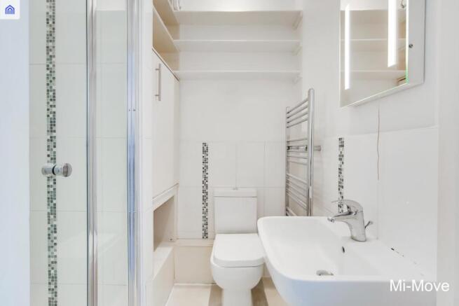 3_Bathroom-0.jpg