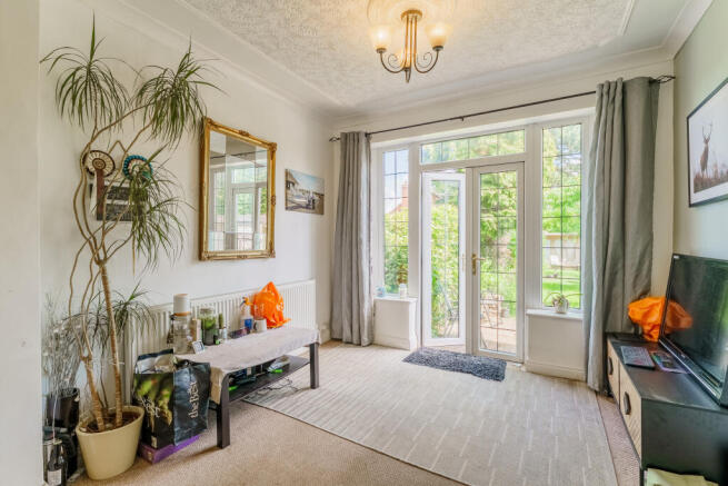 3 bed Semi-Detached for sale Image 9