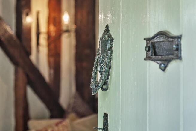 Please Come in...
