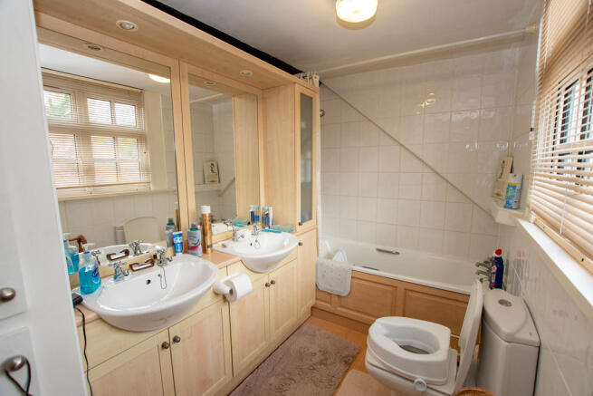 Photo 15