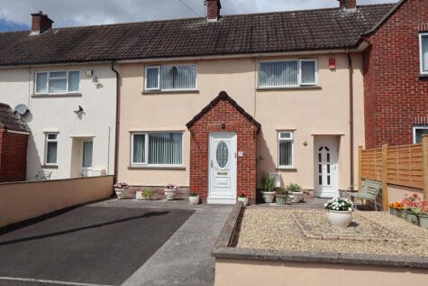 Melrose Avenue, Wells