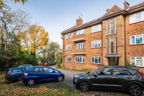 16, 12 The Coppice, Great North Road, Underhill, Barnet EN5 1HL