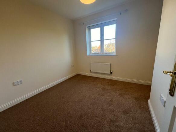 Bedroom 5.JPG
