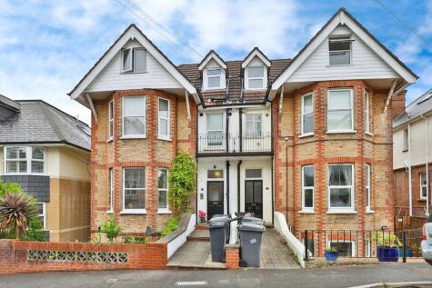 Burnaby Road, Alum Chine, Bournemouth, Dorset, BH4