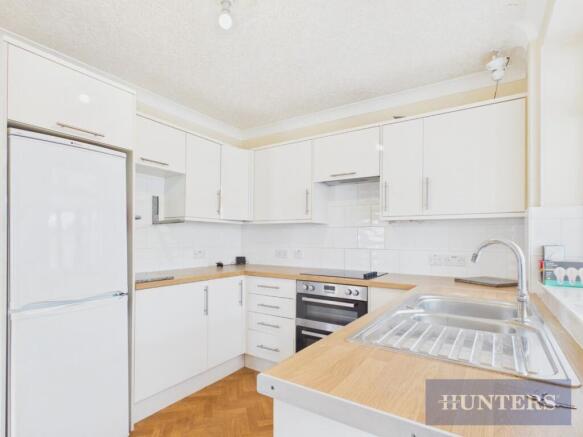 3 bed Semi-Detached for sale Image 4