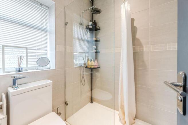 4 bed Semi-Detached for sale Image 10