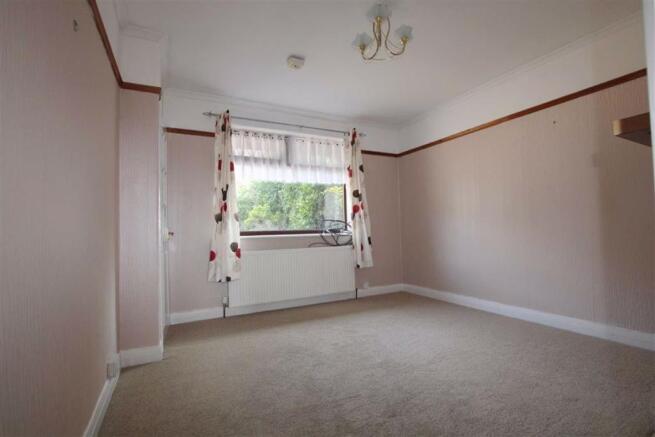 Living Room: