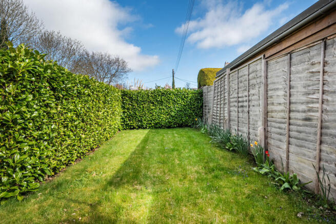Garden (shot 1)