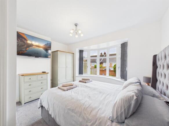 2 bed Detached Bungalow for sale Image 6