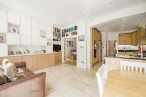 14, Holly Park, Finchley, London N3 3JD