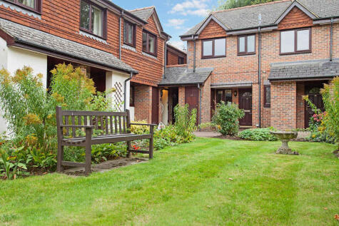 41 Waltham Court, Goring on Thames