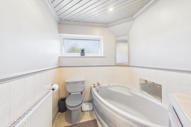3 bed Detached for sale Image 12
