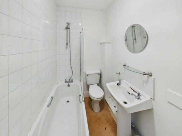 2 bed Flat to rent Image 7