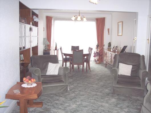 Through Lounge