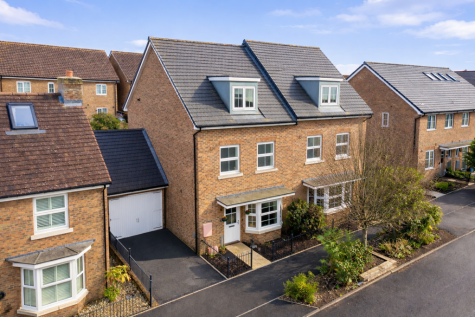 Sholden Drive, Sholden, Deal, Kent, CT14 0EY