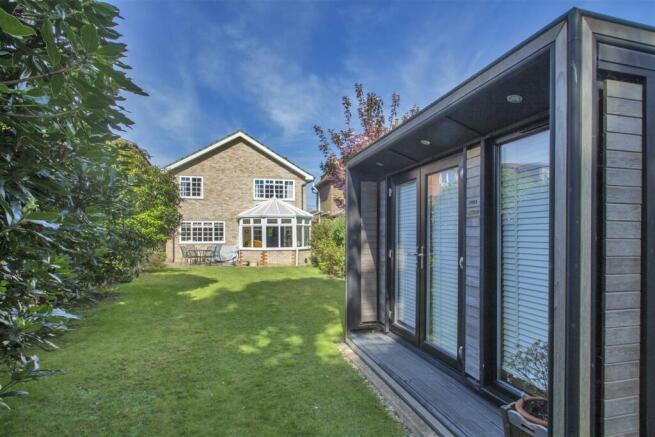 Garden Studio to Rear Elevation.jpg