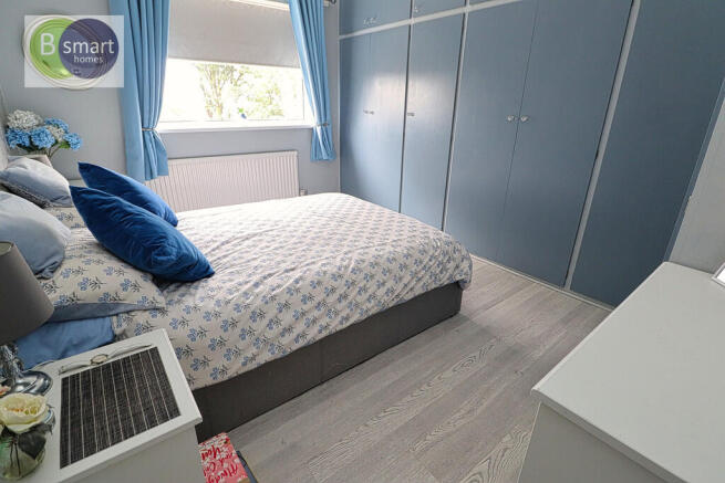 3 bed Semi-Detached for sale Image 8