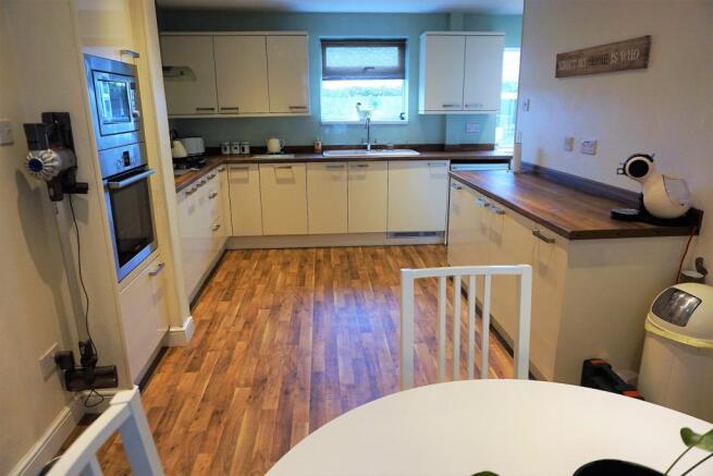 Kitchen / Diner