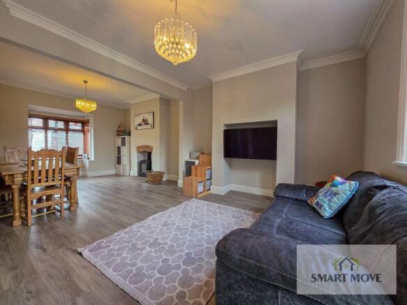 Family & Dining Room