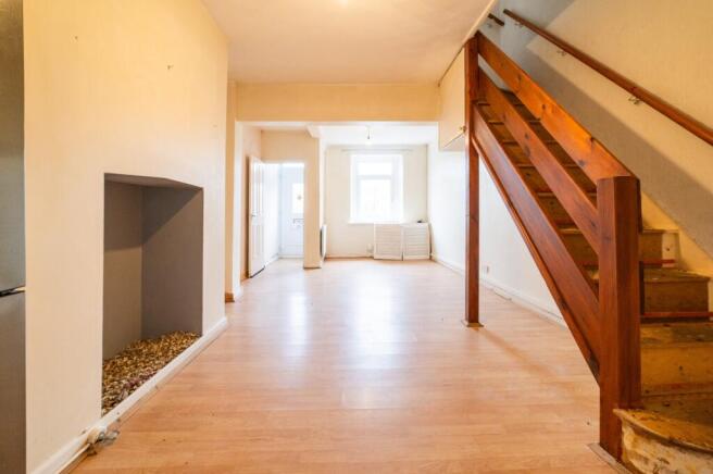 Call 02920 454555 to secure your viewing_2