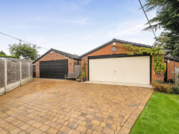 3 bed Semi-Detached for sale Image 8