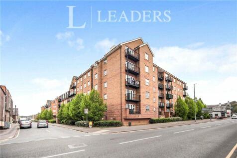 Holly Street, Luton, Bedfordshire