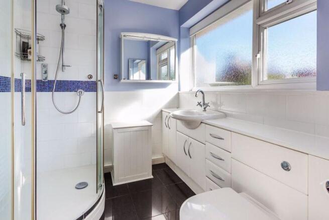 ENSUITE 1