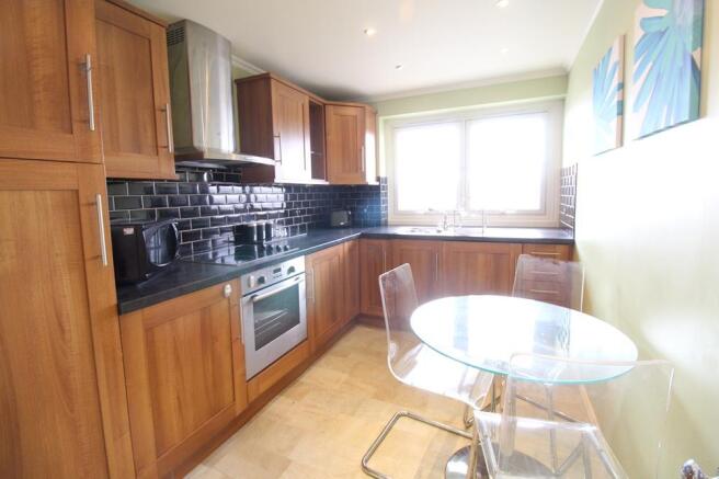 Dining kitchen