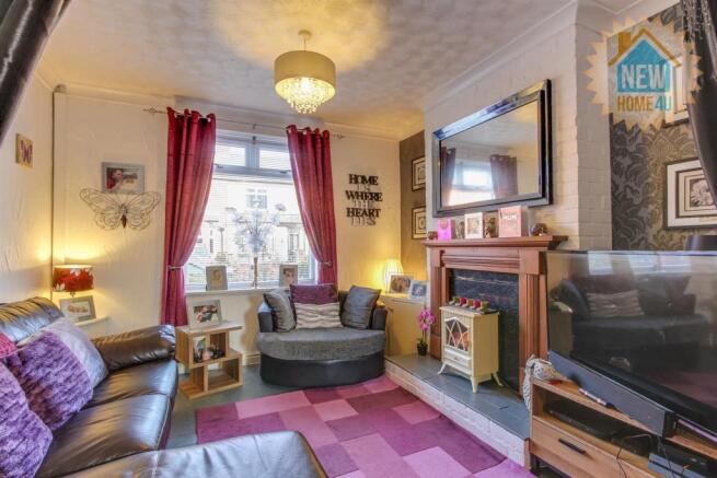 LOUNGE: