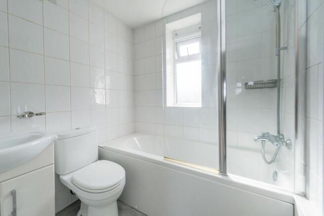 3 bed Semi-Detached for sale Image 9