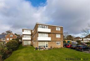 Flat 9, 50 Tudor Court, Collington Avenue, Bexhill-on-sea TN39 3NE