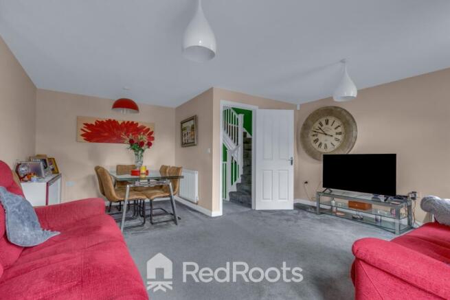 4 bed Town House for sale Image 8